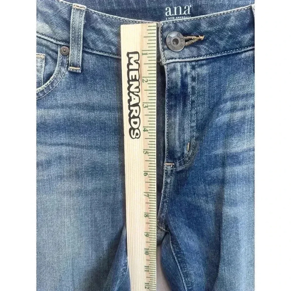 Ana A New Approach Jeans Women's‎ Size 28/6 Mid Rise Boyfriend Distressed Denim - Picture 4 of 8
